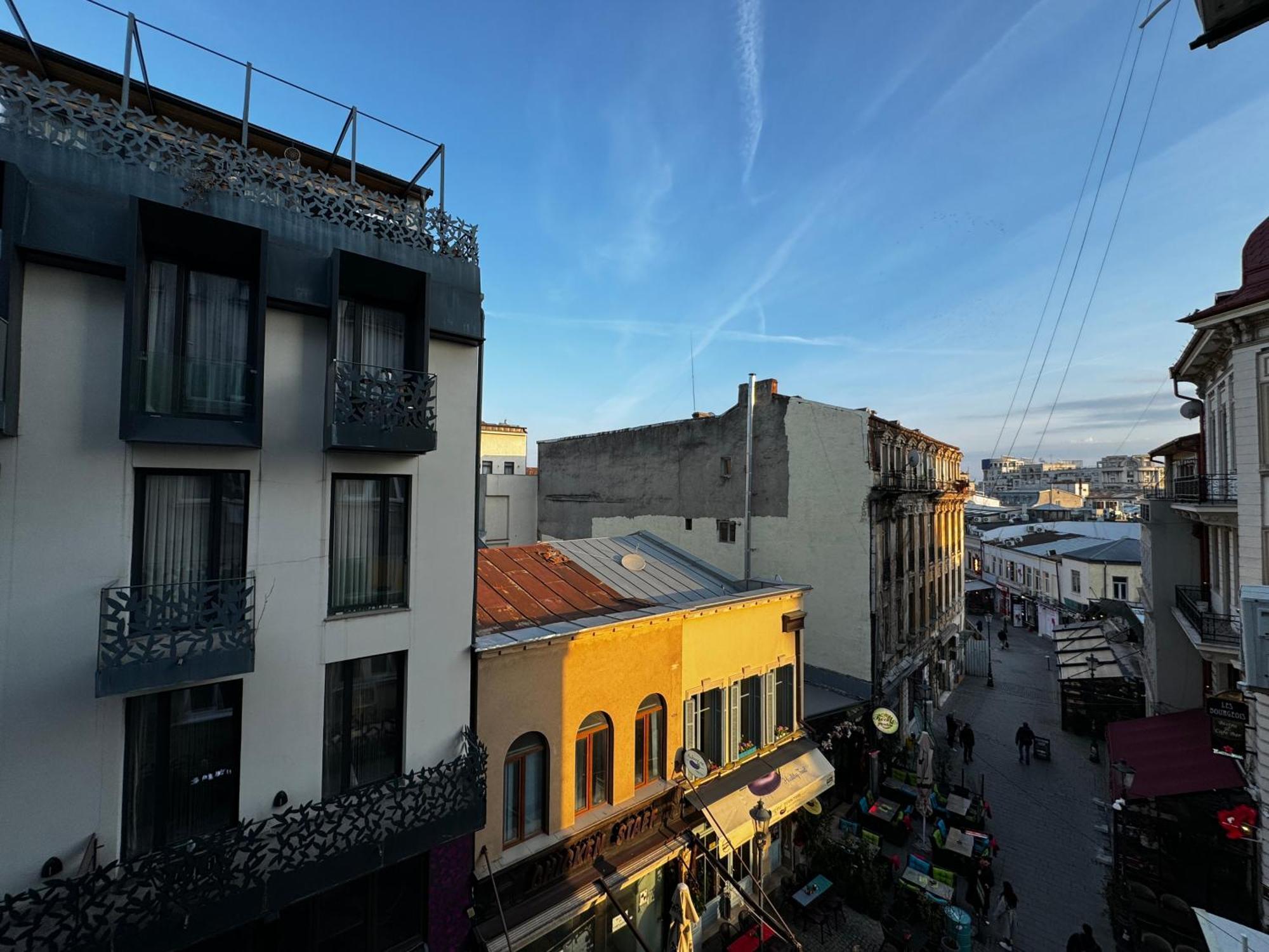 Old Town Studios By Chr Luxury Property Bucarest Extérieur photo