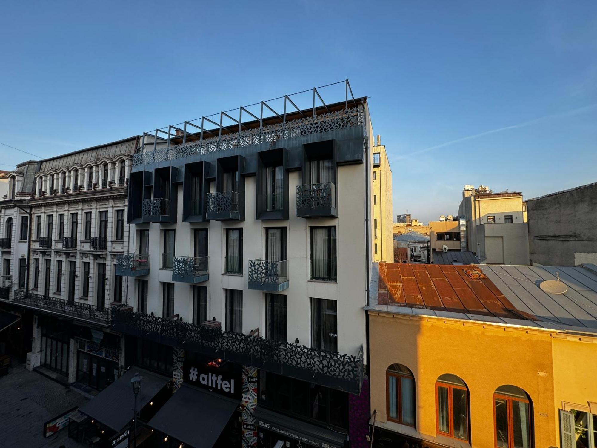 Old Town Studios By Chr Luxury Property Bucarest Extérieur photo