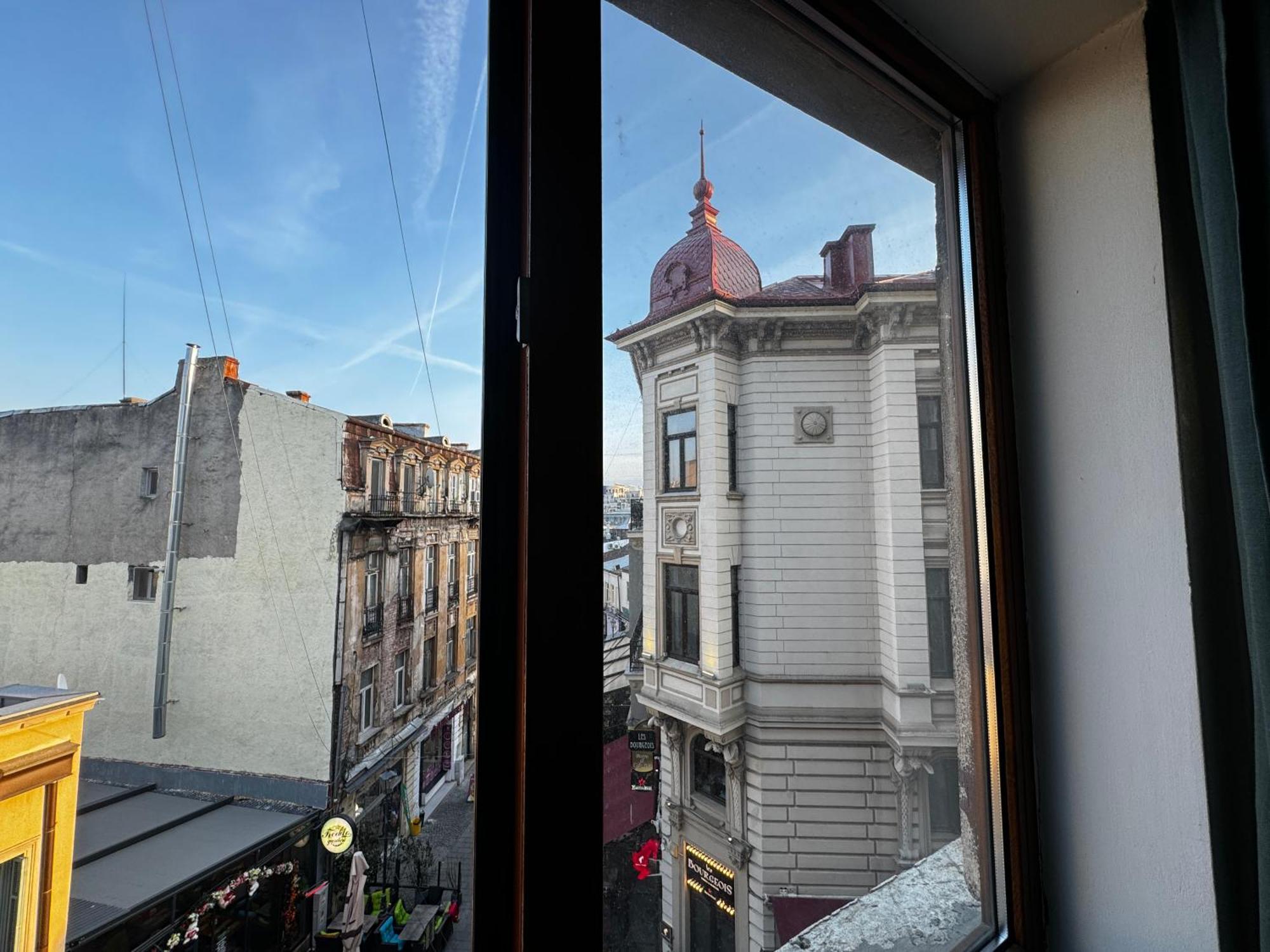 Old Town Studios By Chr Luxury Property Bucarest Extérieur photo