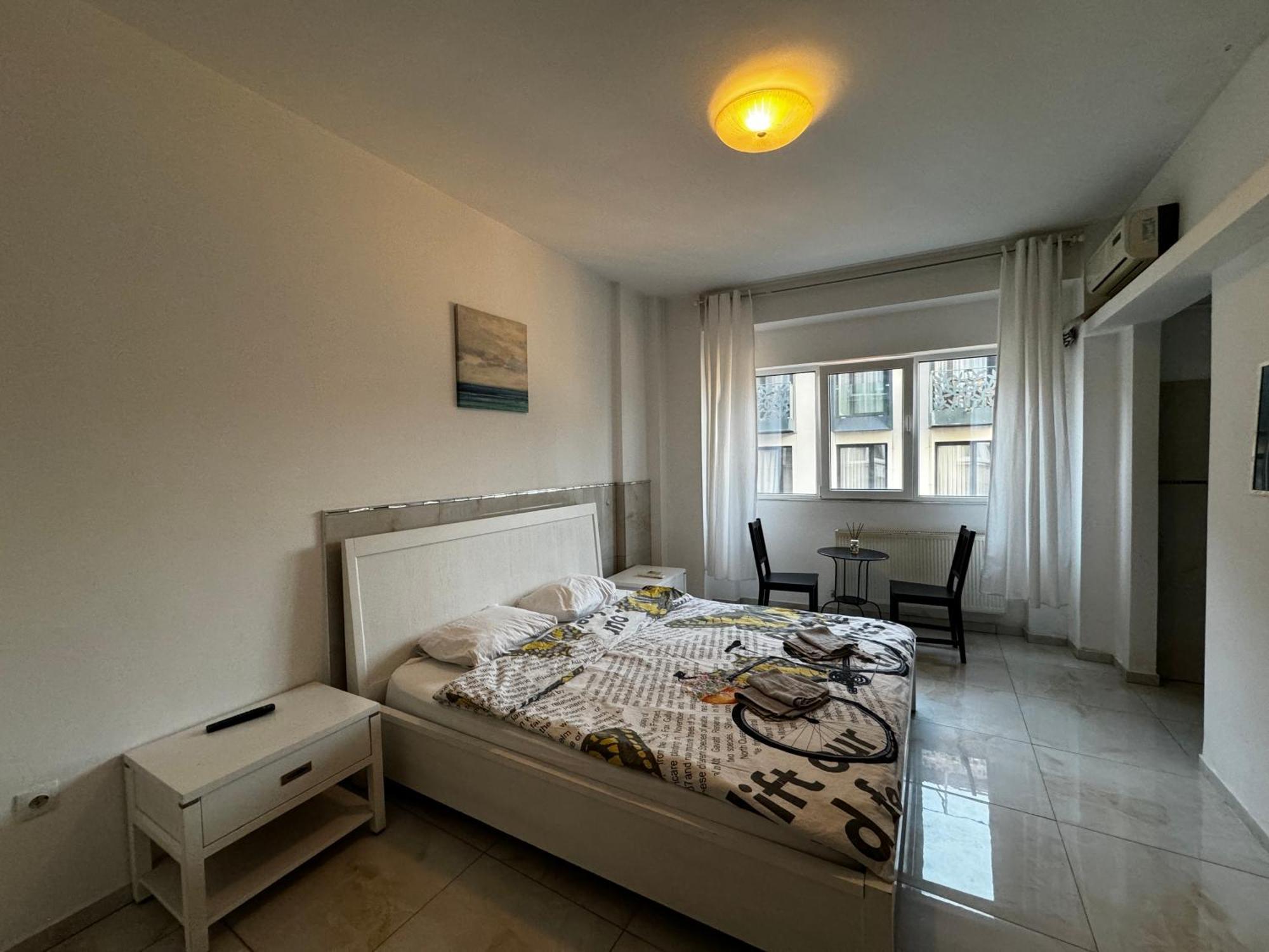 Old Town Studios By Chr Luxury Property Bucarest Extérieur photo